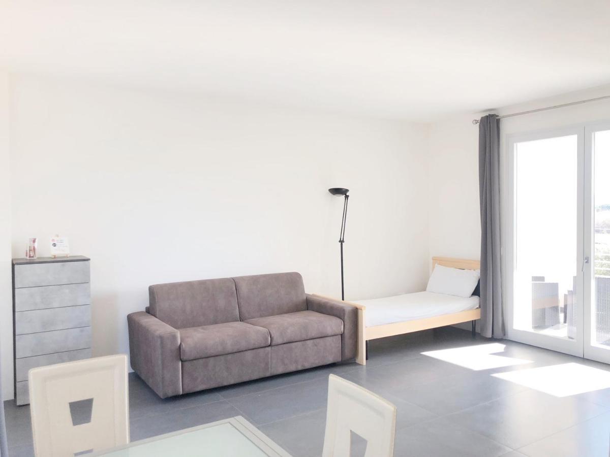 Casa Ginevra A Cecina By Zoom In Earth Apartment Екстериор снимка
